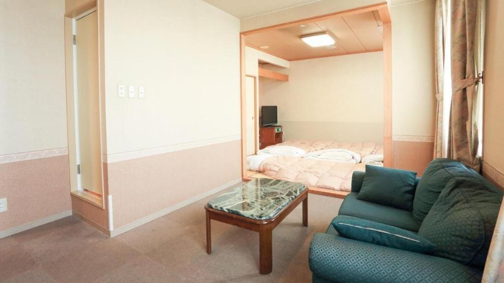 Smile Hotel Асахикава Экстерьер фото